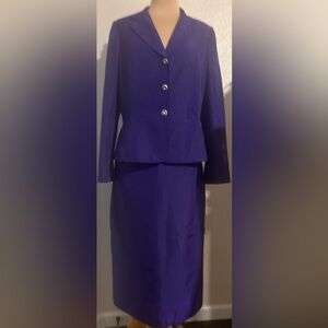 Elegant Women's Purple Skirt Set